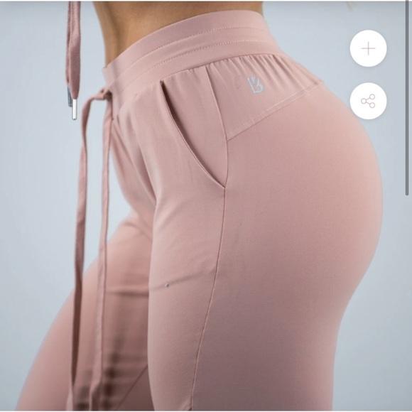 BuffBunny Joggers Mauve💗 - Picture 3 of 3